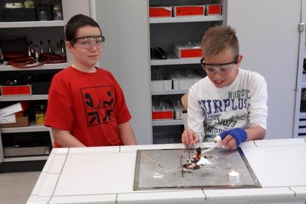 Das schwarze Ungetüm